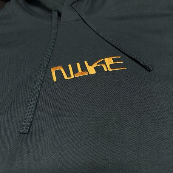 Nike Club Fleece Pullover Soccer Hoodie FB6574-328 Green Men’s Sizes - Picture 2 of 8